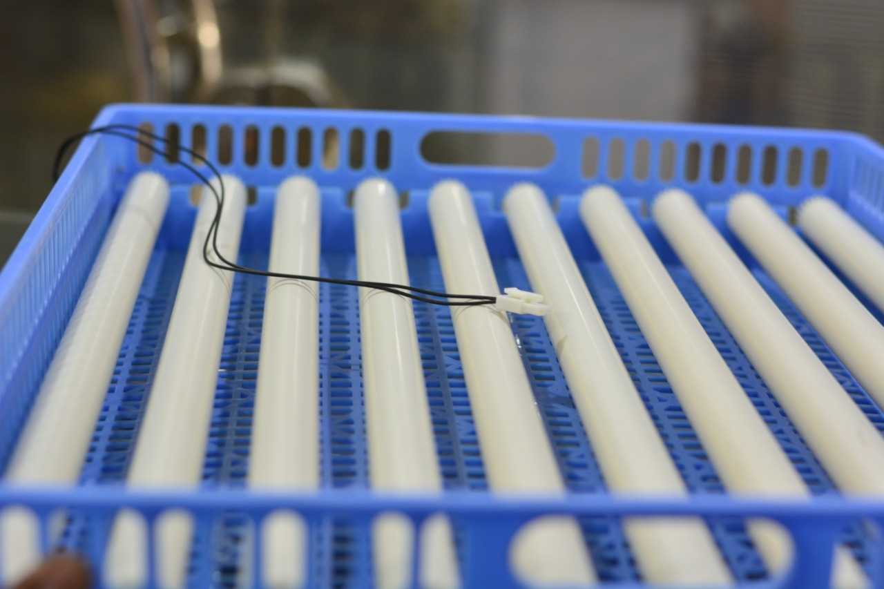 Imported 100 Egg Rolling Tray in Pakistan MULTAN ELECTRONICS